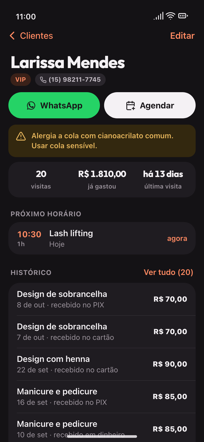 Ficha da cliente com histórico, visitas e observações